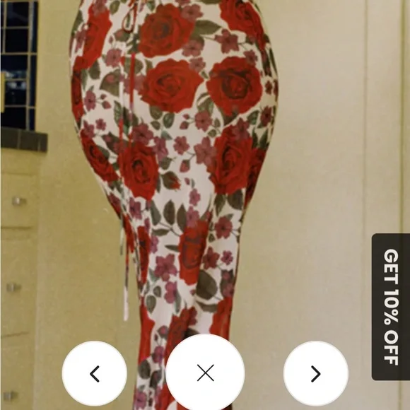 Commense Red and Green floral spaghetti Strapl Bodycon Dress - Picture 6 of 12